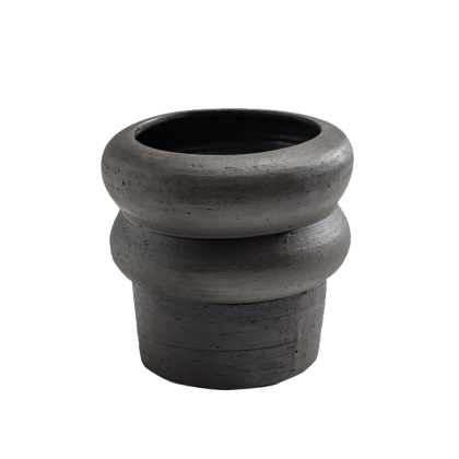 Tarek I, Vase