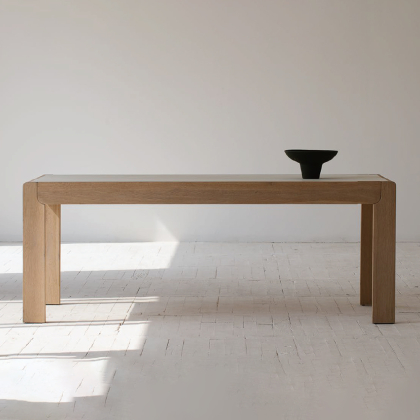 Huxley, Dining Table